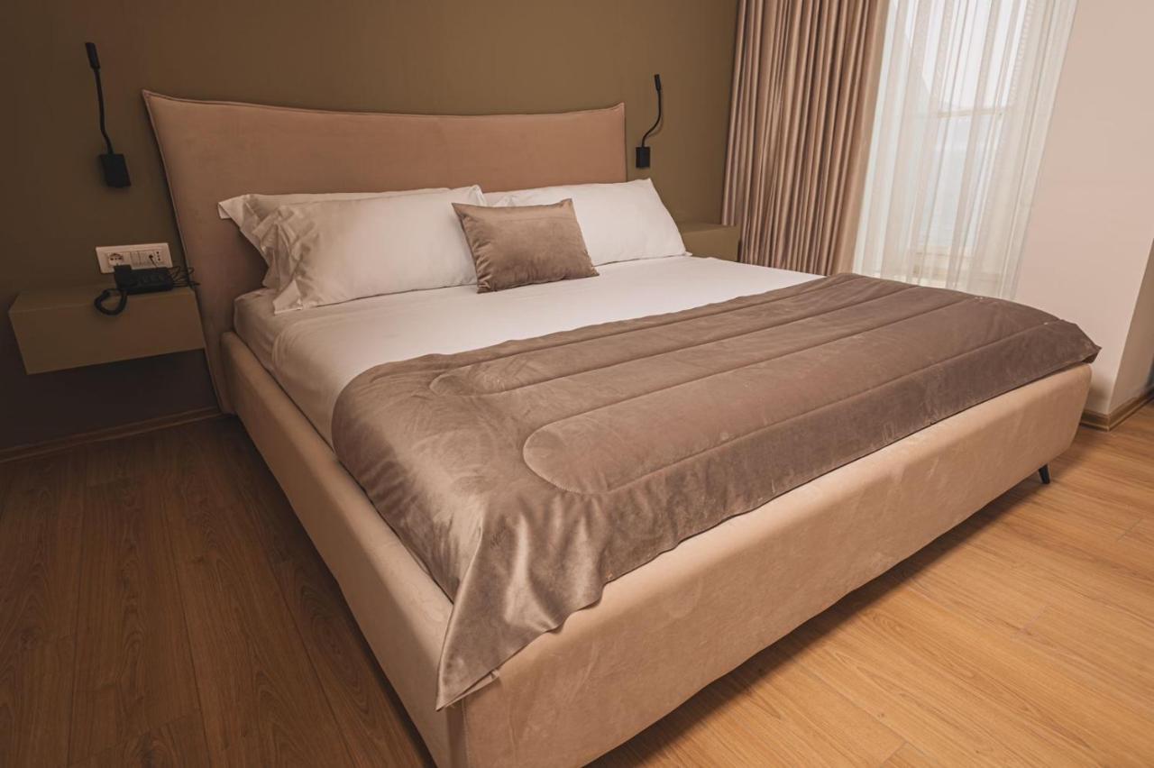 Grand Mirage Hotel Vlora Kültér fotó